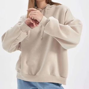 เสื้อสเวตเตอร์มีฮู้ดหนาสำหรับผู้หญิงกำหนดได้เองใส่ได้ทั้งชายและหญิงเสื้อฮู้ดแบบสวมหัวเปิดไหล่ตกสำหรับเล่นกีฬาแขนยาวสีทึบ - Product Image 4