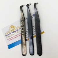 Pince à cils en acier inoxydable de style botte à 90 degrés avec pointe en fibre pointue Plasma noir pour des extensions de cils durables