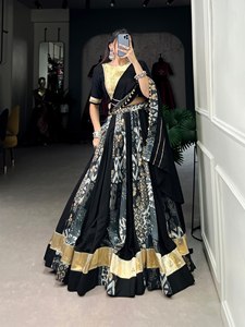 Lehenga choli งานพิมพ์ผ้าไหมใยสังเคราะห์แท้ออกแบบล่าสุด - Product Image 2