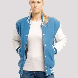 Chaqueta Bomber Universitaria de Piel de Oveja Personalizada para Mujer, Transpirable, con Mangas Reversibles, Diseño OEM, Invierno y Primavera - Product Image 3
