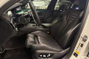 BMW M5 2021 Usado en Buen Estado, Paquete de Competición, Motor V8 Twin-Turbo de 617 hp, Tracción en las Cuatro Ruedas, Paquete Ejecutivo, Propiedad de California - Product Image 5