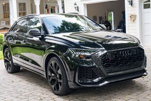 Audi RS Q8 2024 Usado, Motor V8 Twin-Turbo de 591 hp, Equipamiento de Alta Gama, Sin Modificaciones - Product Image 2