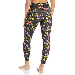 Mallas de yoga para gimnasio de talle alto Súper suaves y ligeras para mujer, mallas elásticas personalizadas - Product Image 3