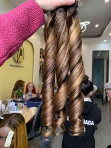 Perruques et paquets rebondissants de cheveux Remy vietnamiens 100% liste de prix de gros de cheveux humains pour les personnes - Product Image 6