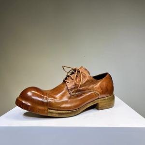Botas Chelsea de Cuero para Hombre, Botines Sin Cordones para Uso Casual y Formal, Diseño Clásico y Cómodo en Cuero Genuino - Product Image 1
