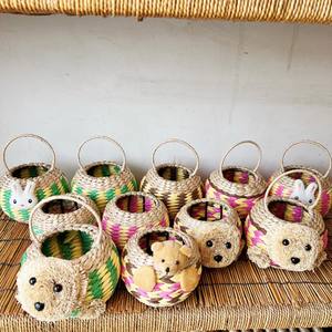 Venta al por mayor de cestas de almacenamiento de paja tejidas a mano lindo diseño de animales marinos naturales contenedores organizadores para niños habitación de bebé - Product Image 6