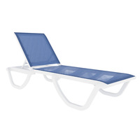 Chaise longue en plastique moderne de haute qualité pour une utilisation en extérieur dans les centres de villégiature, les hôtels, les spas et les clubs de plage, fabriquée en Turquie