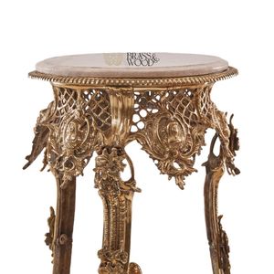Mesa Auxiliar Redonda de Latón Antiguo de Lujo con Tapa de Mármol Beige y Detalles Tallados a Mano en Estilo Rococó para Decoración de Palacios - Product Image 6