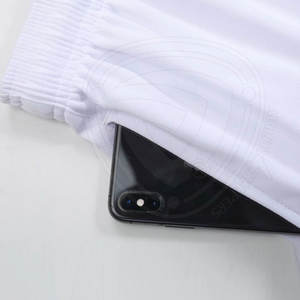 Uniforme de fútbol de diseño único impreso con logotipo personalizado para adultos fabricado en Pakistán - Product Image 5