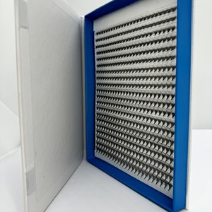 Marque privée Extensions de cils d'aspect naturel XL/XXL/MINI Tray CC DD L Curl Professional Salon Strip Lash Wholesale Supply - Product Image 1