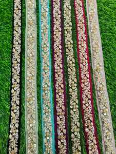 Lacets festonnés brodés sur mesure en deux couleurs avec des perles et des paillettes pour la revente et pour les vêtements et les costumes pour dames - Product Image 2