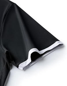 Camisetas de fútbol americano personalizadas. Las camisetas de manga corta con cuello en V cuentan con poliéster ligero y transpirable perfecto para entrenar. - Product Image 3