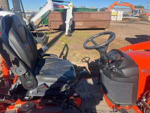 Tractor de Dos Ruedas Kubota BX23 4WD en Nueva Condición para Uso Agrícola y Doméstico, Mini Tractor con Potencia Nominal de 20 hp y Máxima de 25 hp - Product Image 3