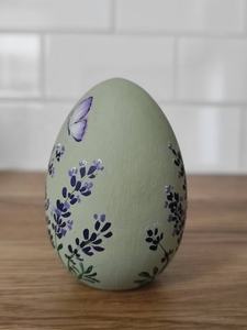 Oeufs de Pâques en bois de style religieux unique avec des fleurs Cadeaux de Pâques d'affichage à la maison en contreplaqué durable sur demande - Product Image 6