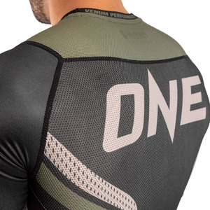 Protectores de erupción transpirables para MMA BJJ ropa de entrenamiento de ajuste de compresión sublimada Anti-UV Jiu Jitsu Kimono De Jiu Jitsu ropa - Product Image 6