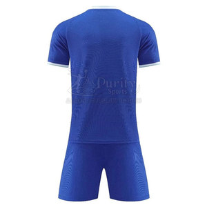 Nouvelle arrivée Uniforme de football Meilleure vente Uniforme de football Haut fabricant Maillot et short de football pour jeunes - Product Image 2