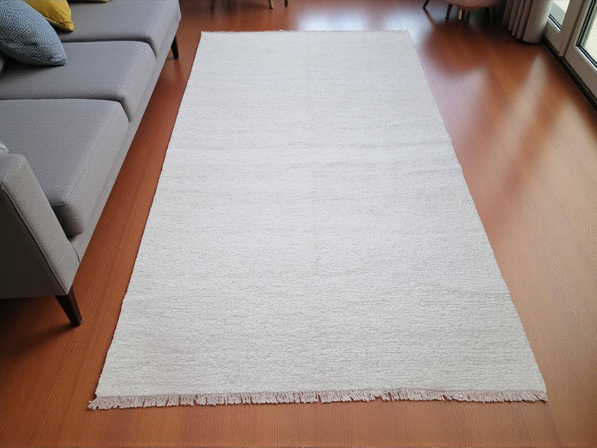 Identique à la photo