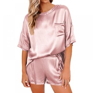 Quantité minimale de commande bas conception personnalisée femmes rose couleur double ensemble velours survêtements ensemble court en plein air femmes vêtements velours survêtement respirant - Product Image 1