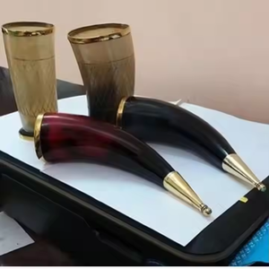 Cuerno vikingo para beber con soporte de cuero Seguro para alimentos Cuerno genuino Beber vikingo por Artesanías de media luna - Product Image 3