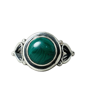 Nouvelle bague en pierres précieuses malachite chaude 925 en argent Sterling 925 nouveauté bijoux en argent pierre verte bagues minimalistes bagues personnalisées - Product Image 1
