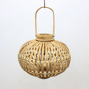 Lámpara Colgante Decorativa de Bambú Comehome, Pantalla de Luz de Estilo Rústico con Asa - Product Image 1