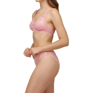 Ensemble de soutien-gorge à armatures personnalisé grande taille pour femmes Lingerie sexy en dentelle avec bonnet complet push-up et shorty OeM Supply - Product Image 2
