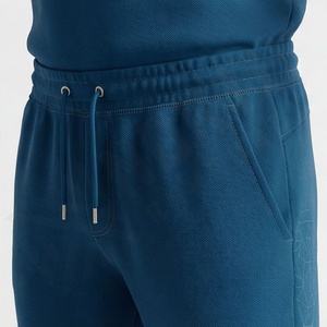 Ensemble de survêtement sportif pour homme, décontracté, uni, léger et respirant, pour l'automne et l'hiver, idéal pour la salle de sport et la course à pied en extérieur - Product Image 5