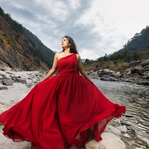 Robe de soirée vintage fluide en satin de soie et dentelle, taille naturelle, écologique, respirante, pour femme enceinte, longueur ras du sol, plage, pré-coupée - Product Image 2