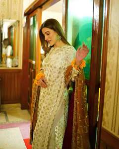 ชุดคุระตะตะวิสคอสแบบเย็บอย่างมีน้ำหนักเบาสไตล์ตะวันตกแฟนซีพร้อมดูกัตตาสำหรับงานปาร์ตี้คุณจะรักความสง่างามของมัน - Product Image 3