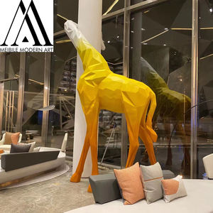 Escultura Geométrica <span class=keywords><strong>de</strong></span> <span class=keywords><strong>Jirafa</strong></span> <span class=keywords><strong>de</strong></span> Fibra <span class=keywords><strong>de</strong></span> Vidrio Moderna y Grande para Decoración <span class=keywords><strong>de</strong></span> Suelos <span class=keywords><strong>de</strong></span> Vestíbulos <span class=keywords><strong>de</strong></span> Hoteles y Centros <span class=keywords><strong>de</strong></span> Venta Inmobiliarios, en Pose <span class=keywords><strong>de</strong></span> Mirar - Product Image 4