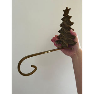 Decoración navideña de metal hecha a mano de diseño clásico, proveedor al por mayor, vajilla para interiores y exteriores, soporte para medias navideñas - Product Image 4