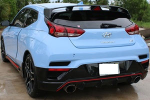 Elegante Hyun-dai Veloster N 2021 - Product Image 3