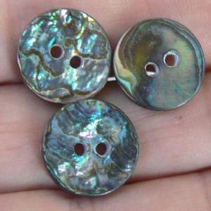 BOUTONS EN NACRE NATURELLE/QUALITÉ D'EXPORTATION EN GROS/PRÊT À L'EMPLOI POUR LES FABRICANTS DE VÊTEMENTS - Product Image 4