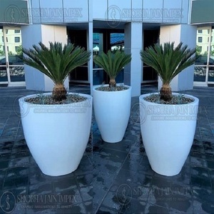 Decoraciones Elegantes para Bodas en FRP, Decoraciones Modernas para Macetas, Macetas Doradas de Fibra de Vidrio Duraderas - Product Image 4