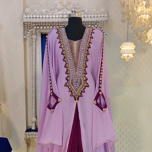 Caftán árabe de diseñador púrpura y violeta opaco - Product Image 1
