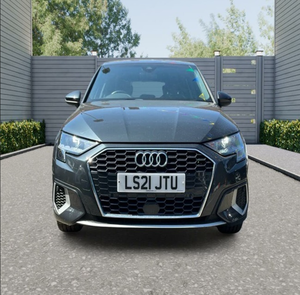 ใช้เหมือนใหม่เรียบร้อยใช้ lhd/rhd 2021 Audi A3 1.0สปอร์ตแบ็ค30 TFSI - Product Image 1