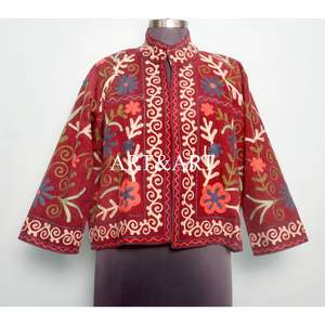 Chaqueta de Invierno de Algodón con Botones, Estilo Étnico Vintage, Acolchada Gruesa, Transpirable, Ecológica, Bordada a Mano - Product Image 1