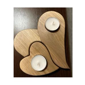 Portavelas de madera artesanal que ofrece un brillo cálido y una textura de grano natural para realzar la decoración del hogar. - Product Image 4