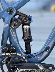 Bicicleta de Montaña P i v o t SHADOWCAT Ride GX/X01 de Calidad 2023, Lista para Enviar - Product Image 2