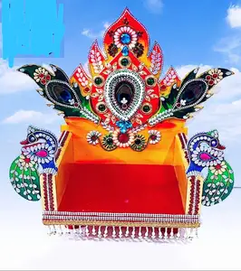 手工制作的新型木制寺庙/家庭Pooja Mandir/金色抛光卧室，用于家庭和办公室装饰