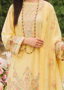 Costumes de pelouse cousus 3 pièces de style indien pakistanais en gros de couleur jaune avec chemise à col en V et pantalon imprimé assorti - Product Image 5