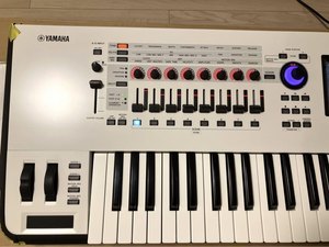 PRIX ABORDABLE Synthétiseur YamahH Montage 8 88 touches - Product Image 2