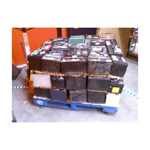 High-quality drained <b>lead</b> battery <b>scrap</b> perfect for recycling and bulk trade worldwide - Product Image 2