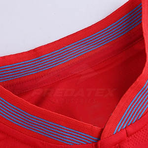 Logo personnalisé meilleur uniforme de football 2025 meilleure vente uniforme de football nouveau design uniforme de football - Product Image 3