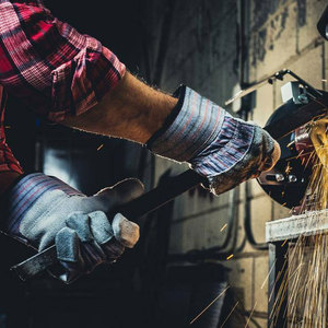 ถุงมือเซฟตี้งานก่อสร้างอุตสาหกรรม หนังวัวแท้ ทนน้ำ ยืดหยุ่น ทนการฉีกขาด ระบายอากาศได้ดี ปราศจากซิลิโคน - Product Image 6