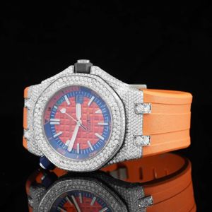 Montre mécanique automatique de luxe en acier inoxydable de haute qualité avec bracelet en cuir, mouvement ETA, résistante à l'eau, sertie de moissanite glacée VVS - Product Image 4