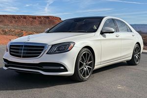 Mercedes-Benz S450 2018 d'occasion en excellent état, V6 biturbo, pack Premium, blanc diamant métallisé - Product Image 3