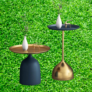 Table basse de luxe en métal doré d'excellente qualité avec étagère de rangement pour le hall du salon ou les commerces de détail disponibles à la vente - Product Image 3