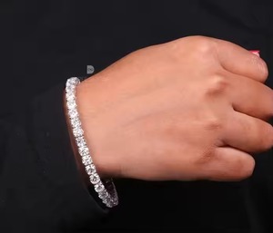 Bracelet Tennis Diamant Rond Cadeau de Fiançailles Bracelet Diamant Créé en Laboratoire Cadeau de Mariage et d'Anniversaire pour Femme 18KT Blanc m - Product Image 4