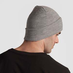 Gorro GA para hombre Peak Heather Grey con logotipo bordado en la parte delantera - Product Image 2